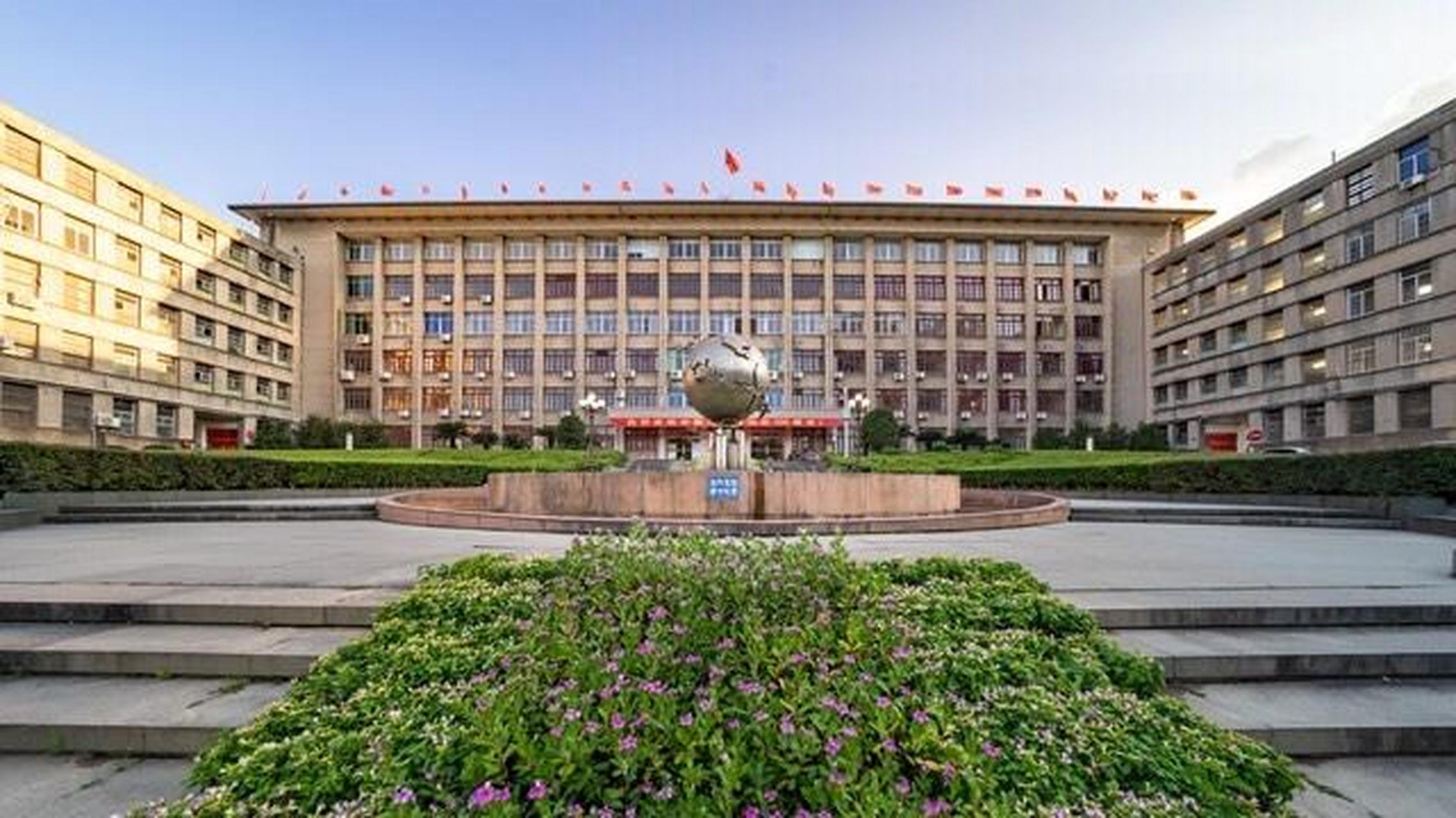 首都医科大学(首都医科大学研究生分数线)